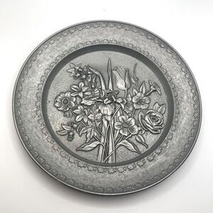 Vtg Pewter Floral Flowers Image Wall Hanging Plate Wall Art Decor Italy 7.5”